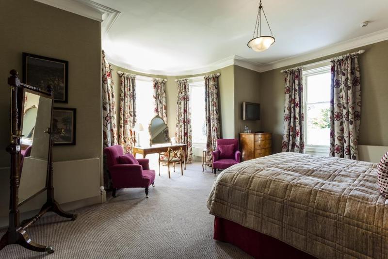 Cromlix Hotel Kinbuck ภายนอก รูปภาพ